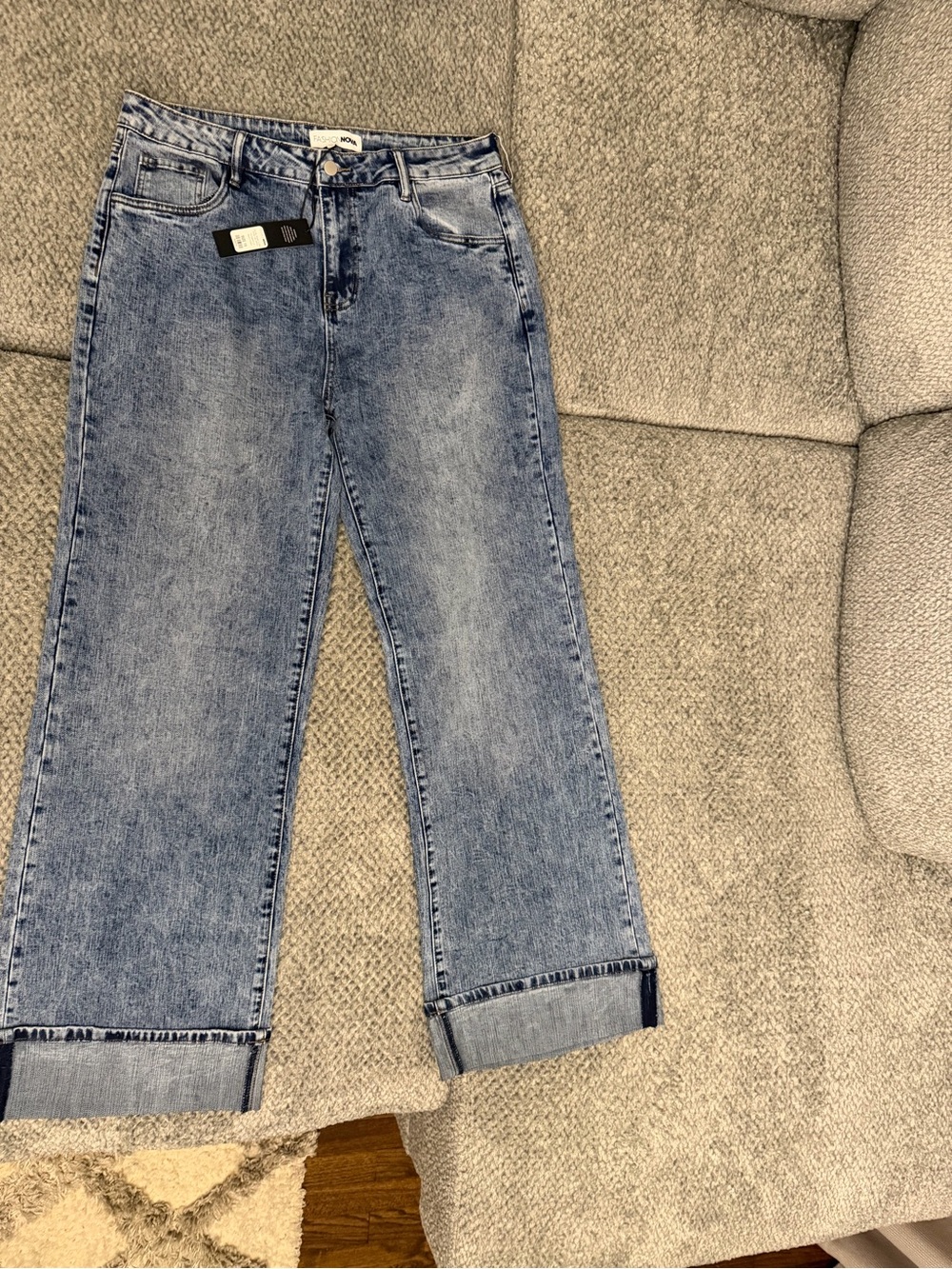Fashion Nova Light Blue Cropped Straight Leg Jeans